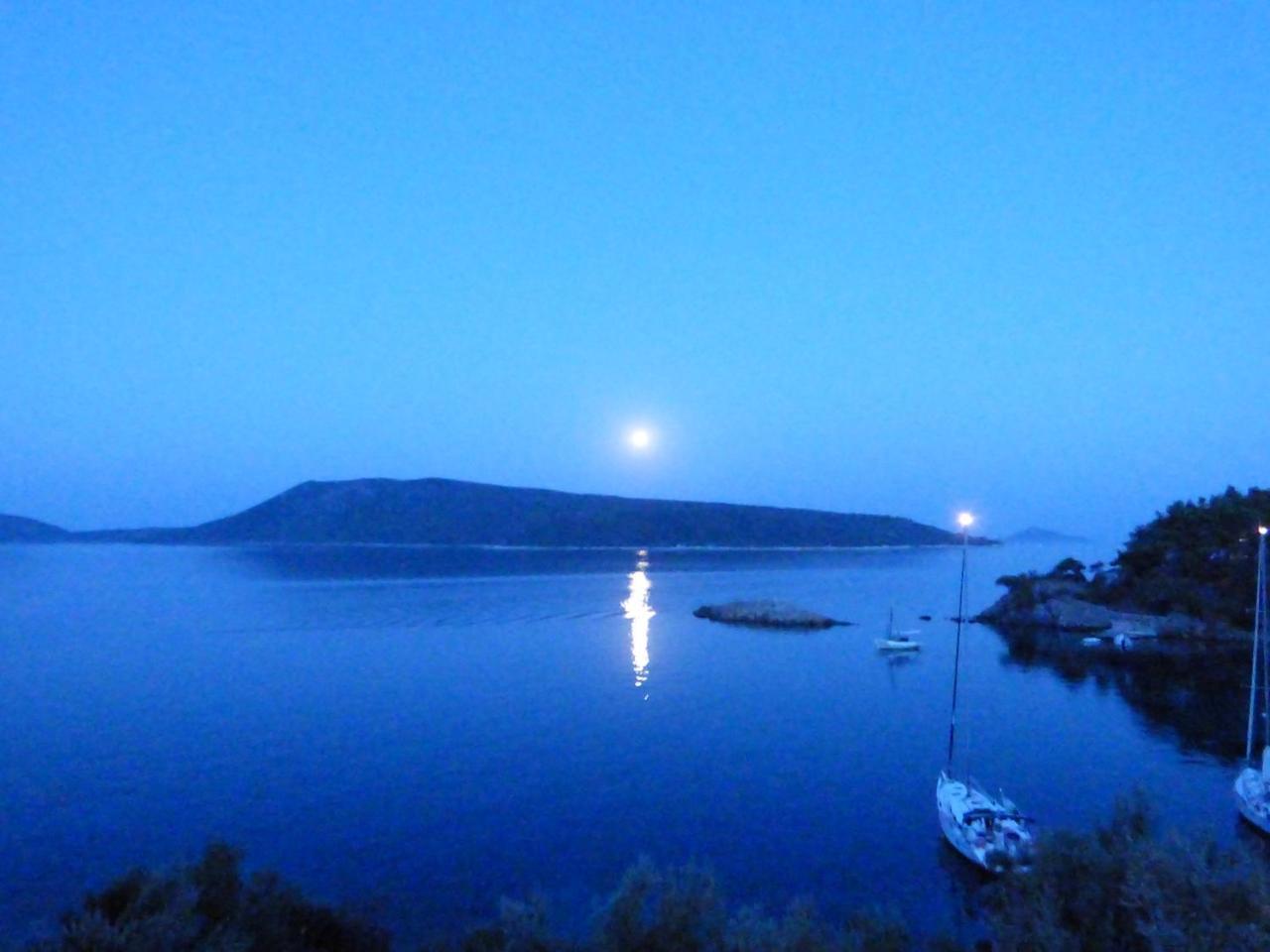 Odyssia Near The Seaside Apartment Agios Petros  Exterior photo